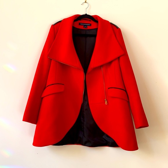 French Connection Size 14 US Wide Collar Tulip Hem Fire Engine Red Coat - Picture 4 of 17